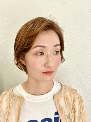かきあげショートボブ