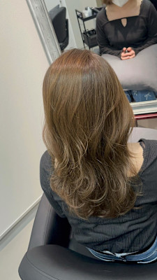 赤み消しカラー×レイヤーカット