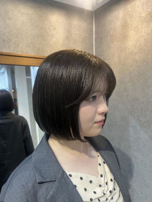 ♪顎ラインプツッとボブ