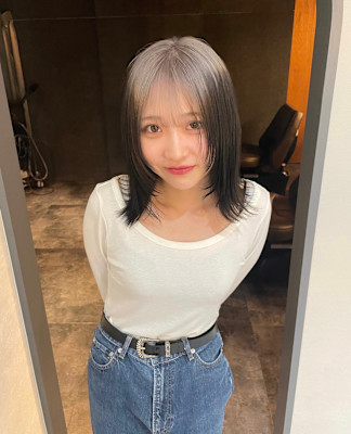 シルバーカラー＋ルーツカラー