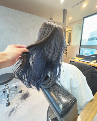 インナーブルーカラー。