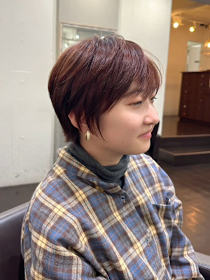 ピンクブラウンショートカットイルミナカラー/大通駅個室サロン