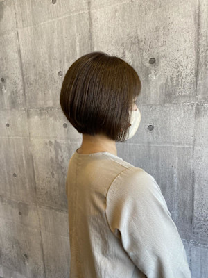 前下がりショートボブ《ARCH CHIAKI》