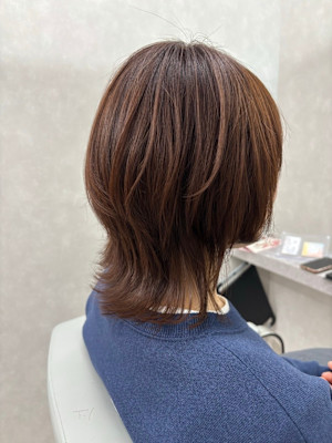 大人ミニウルフ｜くびれレイヤーカット｜札幌大通駅個室サロン