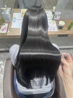 ★乾かすだけで理想の艶髪！酸性ストレート