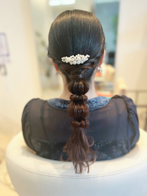 ヘアセット×ポニーアレンジ