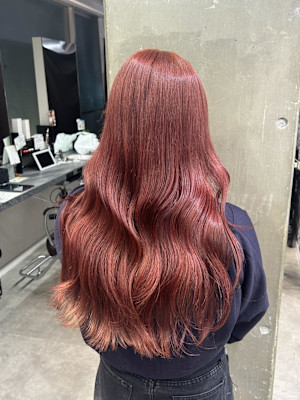 miu＆有野ひかり ブリーチありカシスオレンジカラー