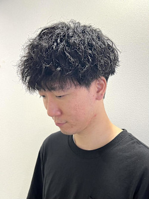 【平山明樹】縦落ちスパイラルパーマ