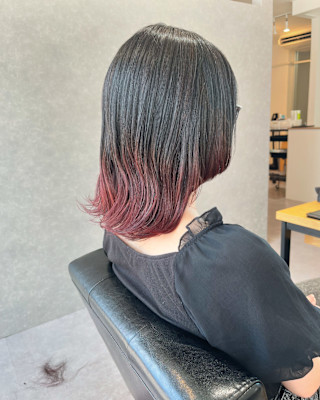 グラデーションピンク。