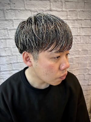 メッシュ×テーパードフェード【新宿/バーバー/理容室】