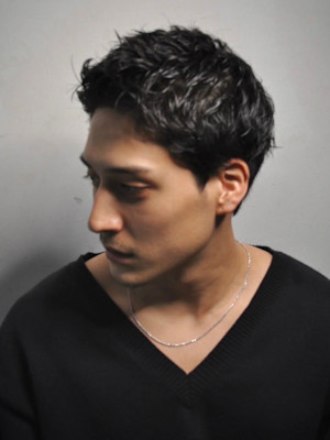 刈り上げないショート