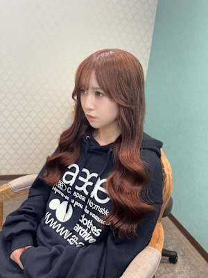 ほんのりピンクブラウン！