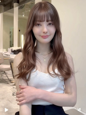 色落ちまでかわいいミルクグレージュ