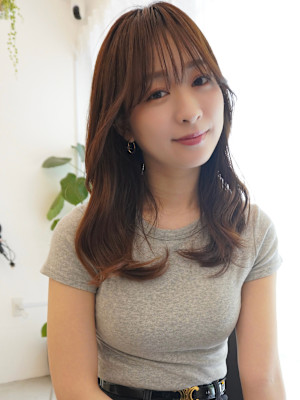 ワンカールでも、巻きでも簡単可愛く！王道ブラウンカラー