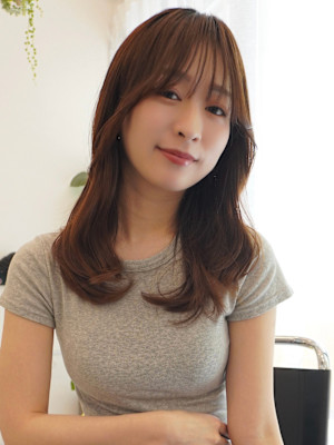 ワンカールでも、巻きでも簡単可愛く！王道ブラウンカラー