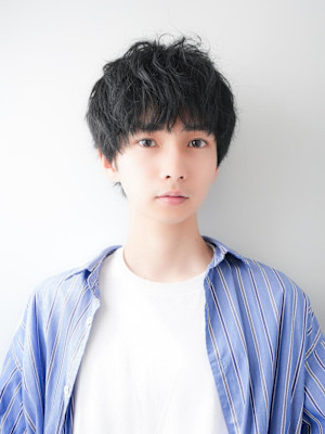 フェザーパーマグレー刈り上げショートメンズ横浜