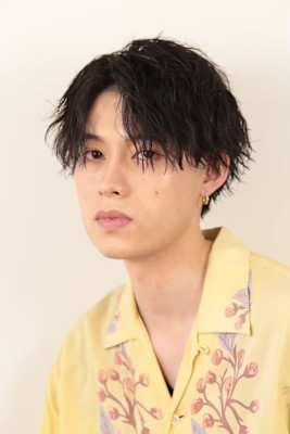 20代30代40メンズスパイラルパーマヘッドスパ白髪染め稲毛