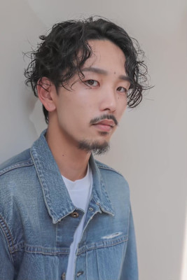 20代30代40メンズスパイラルパーマヘッドスパ白髪染め稲毛