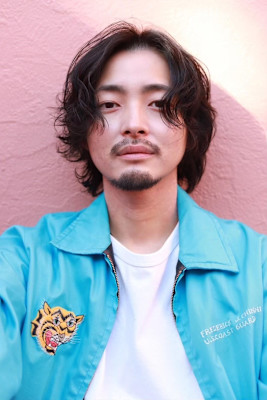 20代30代40メンズスパイラルパーマヘッドスパ白髪染め稲毛