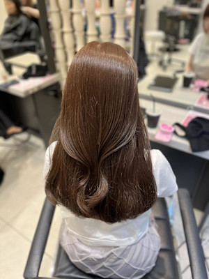 Mako チョコレートブラウン 透明感カラー ブリーチなし