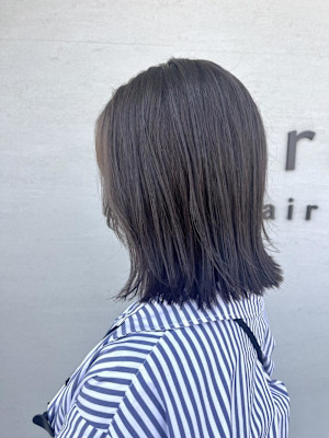 ブルーグレージュ