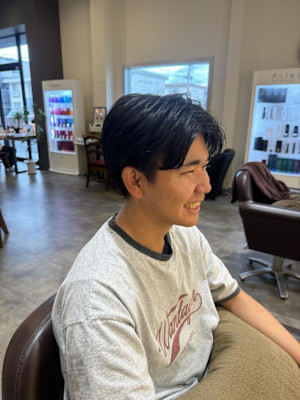 メンズ スッキリセンターパート