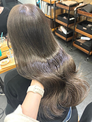 【髪質改善】オリーブグレージュ/艶髪/透明感/トリートメント