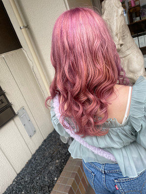 ピンクブロンド