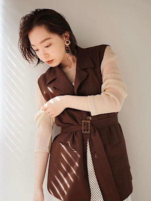 ウェットボブ×ベージュカラー