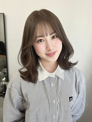 【髪質改善】ミディアムグレージュ/レイヤー/暗髪透明感カラー