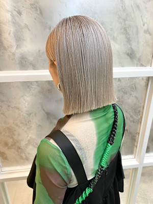 ハイトーン×タイトストレート