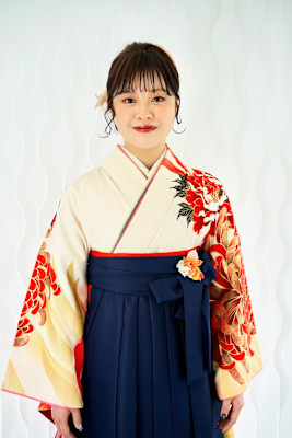 卒業式の　『袴の着付け』と『ヘアセット』