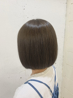 ぷつっとボブ×ナチュラルカラー