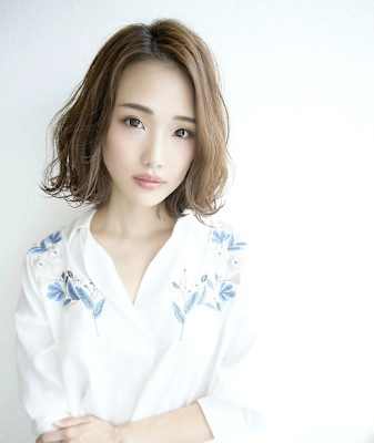 Re:sh iron 髪質改善&縮毛矯正×スタイル