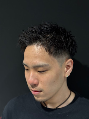 スパイキーショート