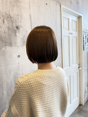 オレンジベージュ