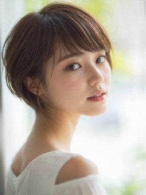 耳かけコンパクトショート