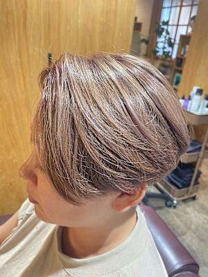 喫茶と美容室 茶の間×スタイル