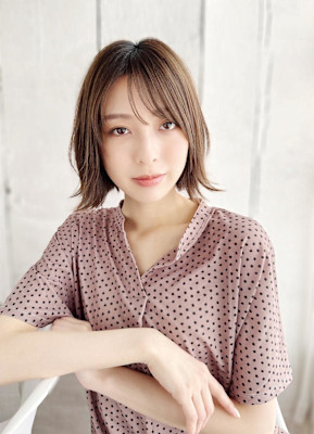 ふんわりトップの外はねカール