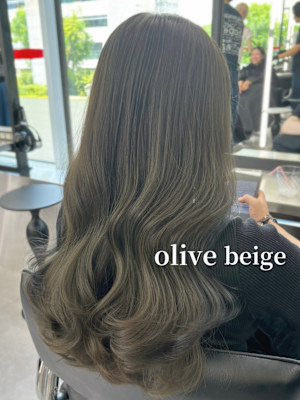 透明感オリーブグレージュ♪