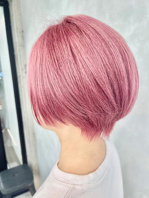 ミルキーピンク/丸みショート