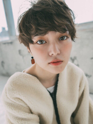 ショートガーリー