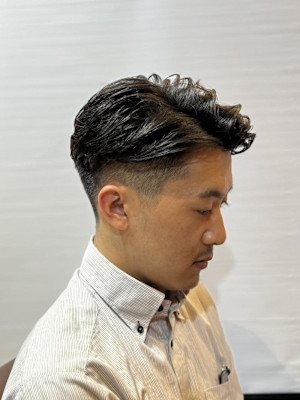 メンズビジネス毛流れパーマ〈理容室〉