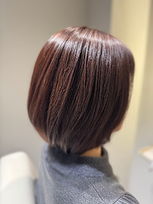 ほんのりピンクのウォームブラウン