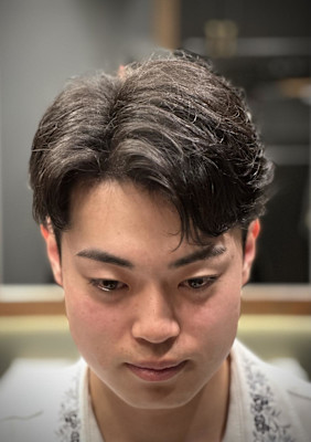 メンズフェザーパーマ　パーマ　刈り上げ　シチサン