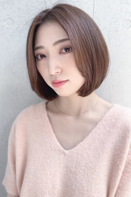 あご下ボブ　明るめの白髪染め