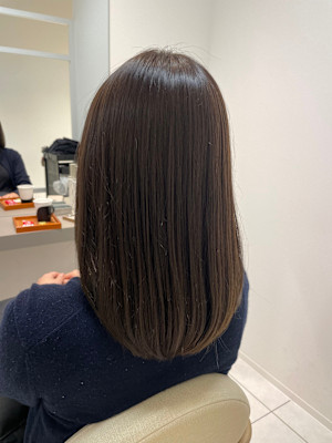 ミディアム×グレージュ