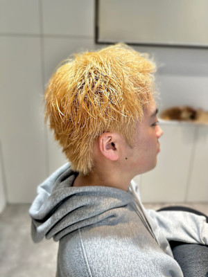 ハイトーンスパイキーショートメンズヘア学生短髪