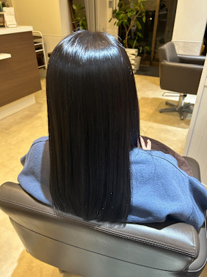 ナチュラルストレート　ロングスタイル