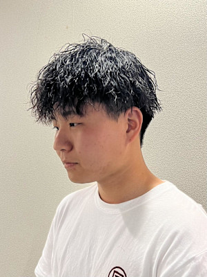 【平山明樹】ツイスパ/縦落ちスパイラルパーマ